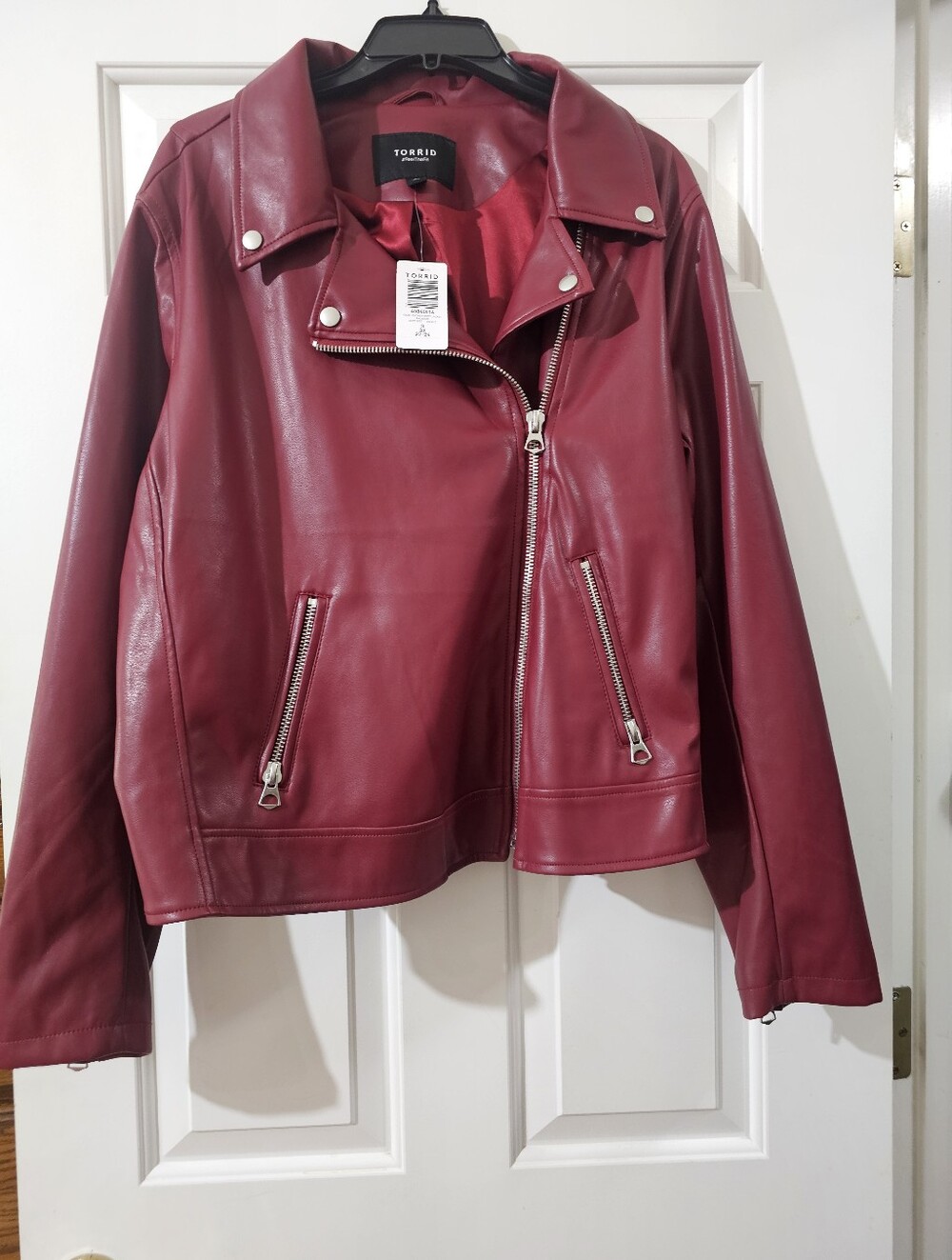 Torrid Plus Size  Red Faux Leather Moto Jacket Size 3x fit 22w 24w New w Tags